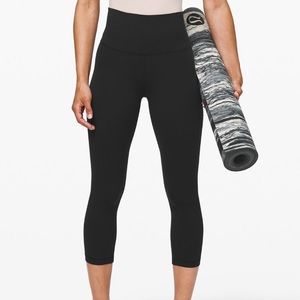 Lululemon Align Crop 21in